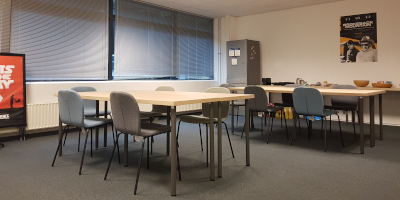 empty6.jpg empty6.jpg